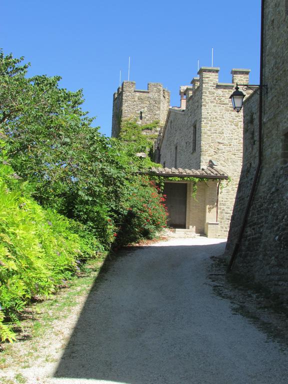 Agriturismo Dea Valfabbrica Exterior photo