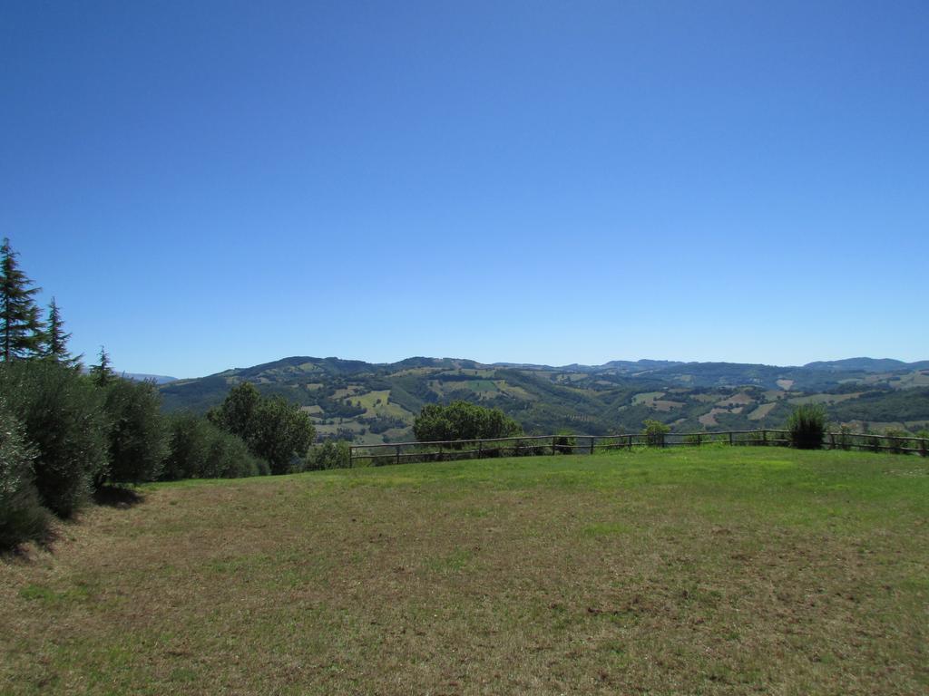 Agriturismo Dea Valfabbrica Exterior photo